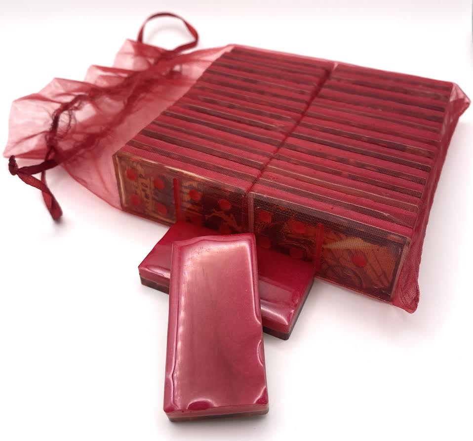 Double Six Domino Set – Stranger Things Edition