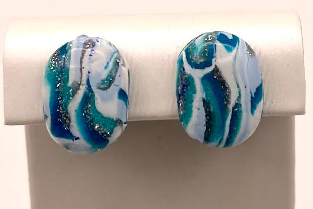 Mini Oval Studs – Ode to O's Collection